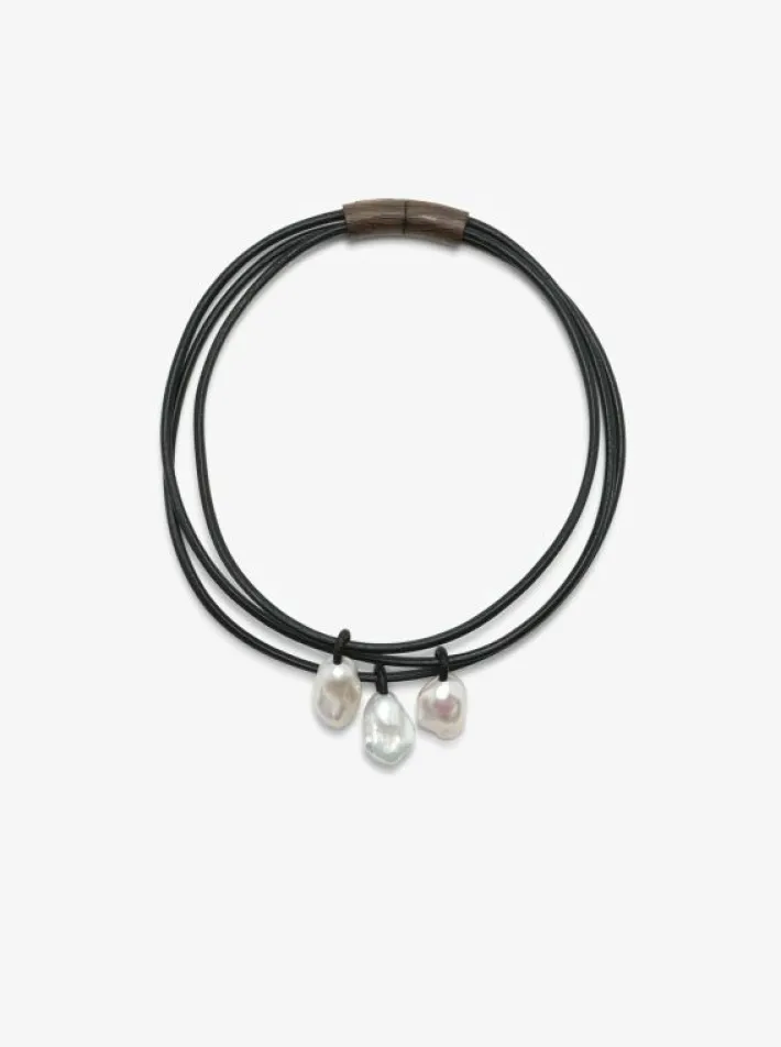 Monies Mint necklace: leather, bog oak, baroque pearl