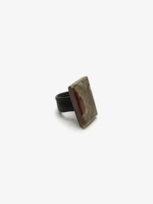 Monies Ring: agate, horn, leather